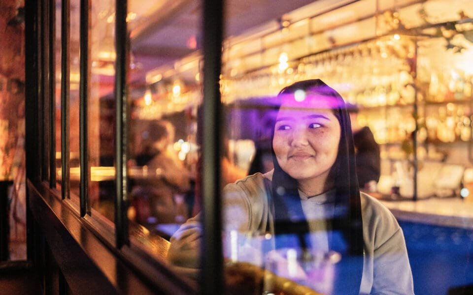 Tjej i SOS Barnbyars ungdomsprogram.