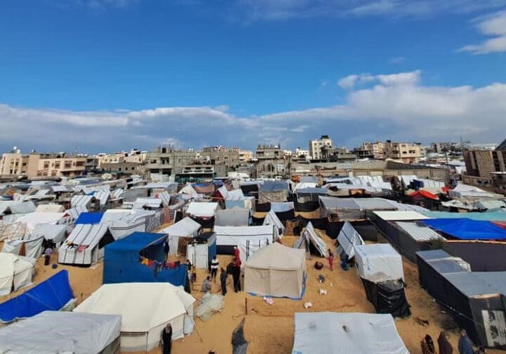 Rafah 2024, utanför SOS Barnbyar.